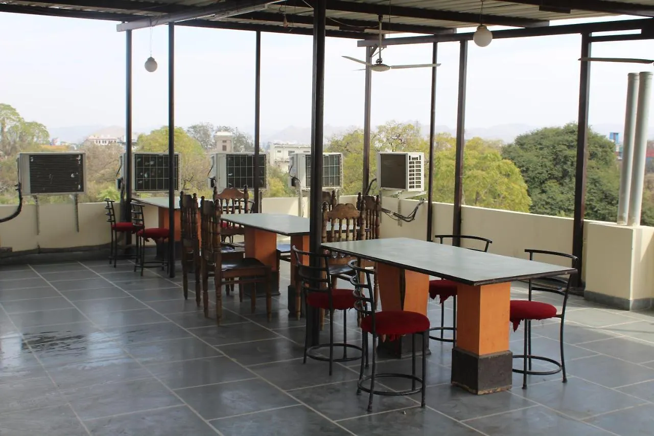 Hotel Ambay Palace Udaipur