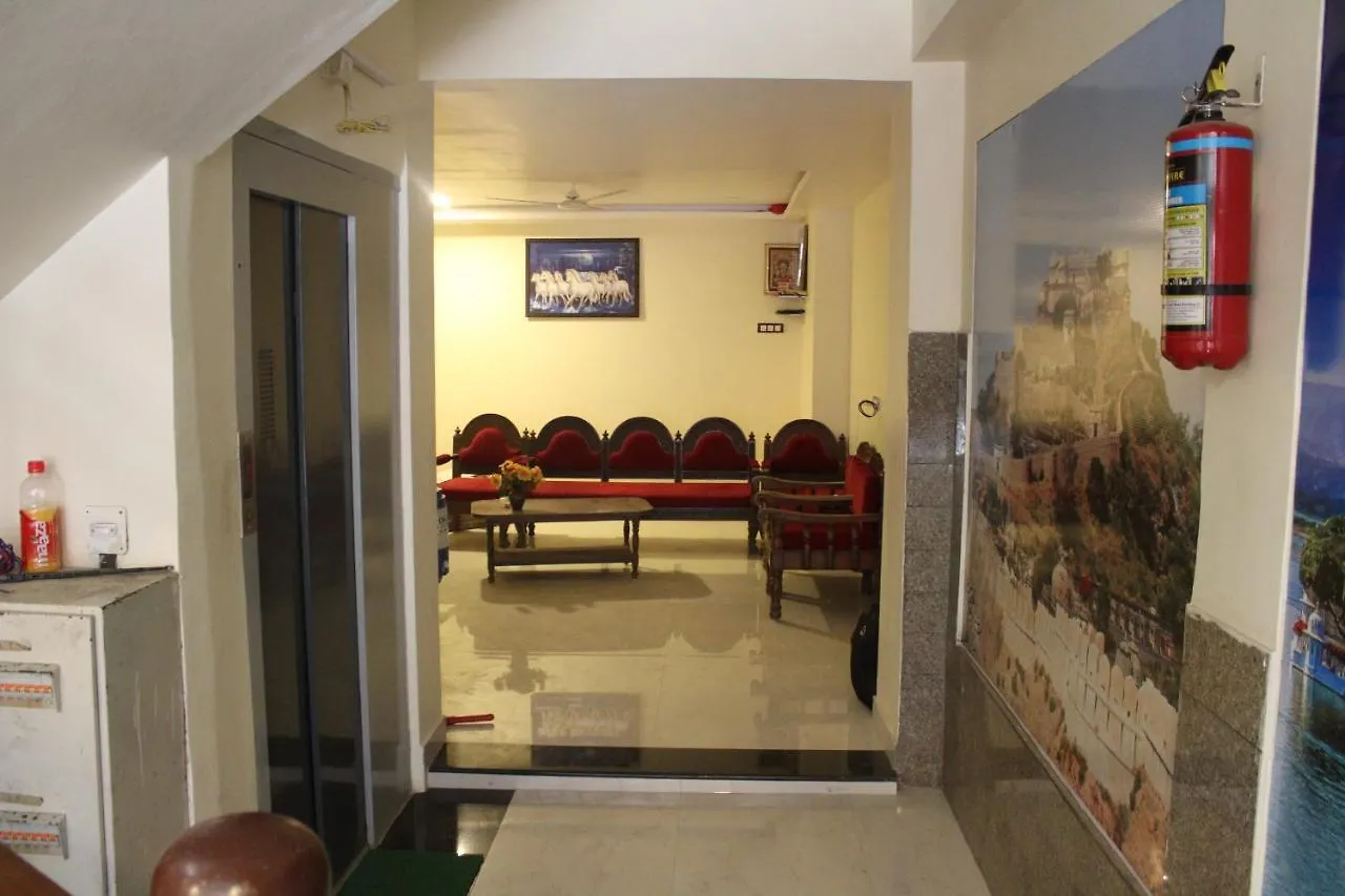 Hotel Ambay Palace Udaipur 2*,  India