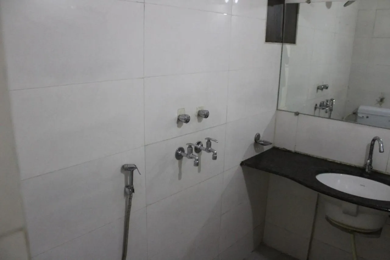 **  Hotel Ambay Palace Udaipur India