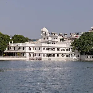 4* Hotel Amet Haveli - A Heritage