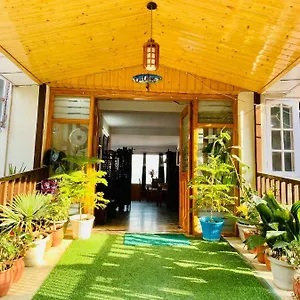  Bed & Breakfast Sai India